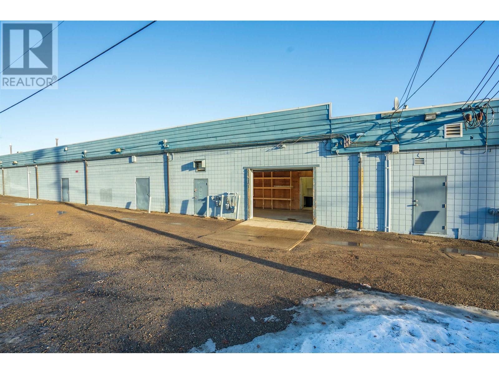 For lease: 6475 HART HIGHWAY, Prince George, British Columbia V2K3A4 ...