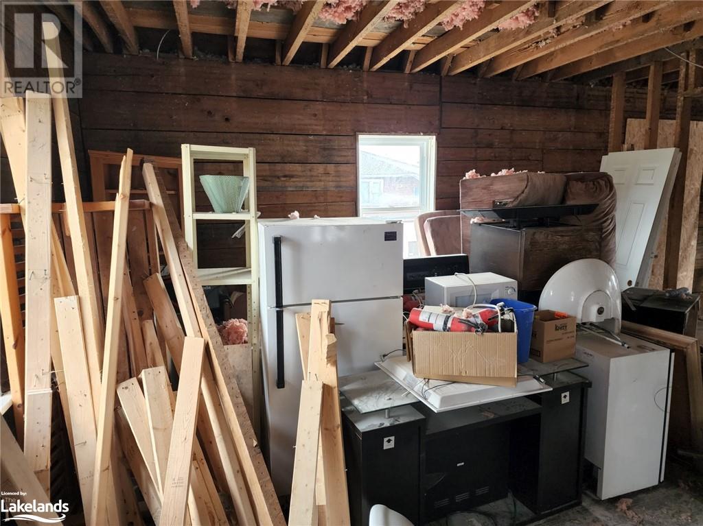 For sale 2502 518 Highway W, Sprucedale, Ontario P0A1Y0 40536404