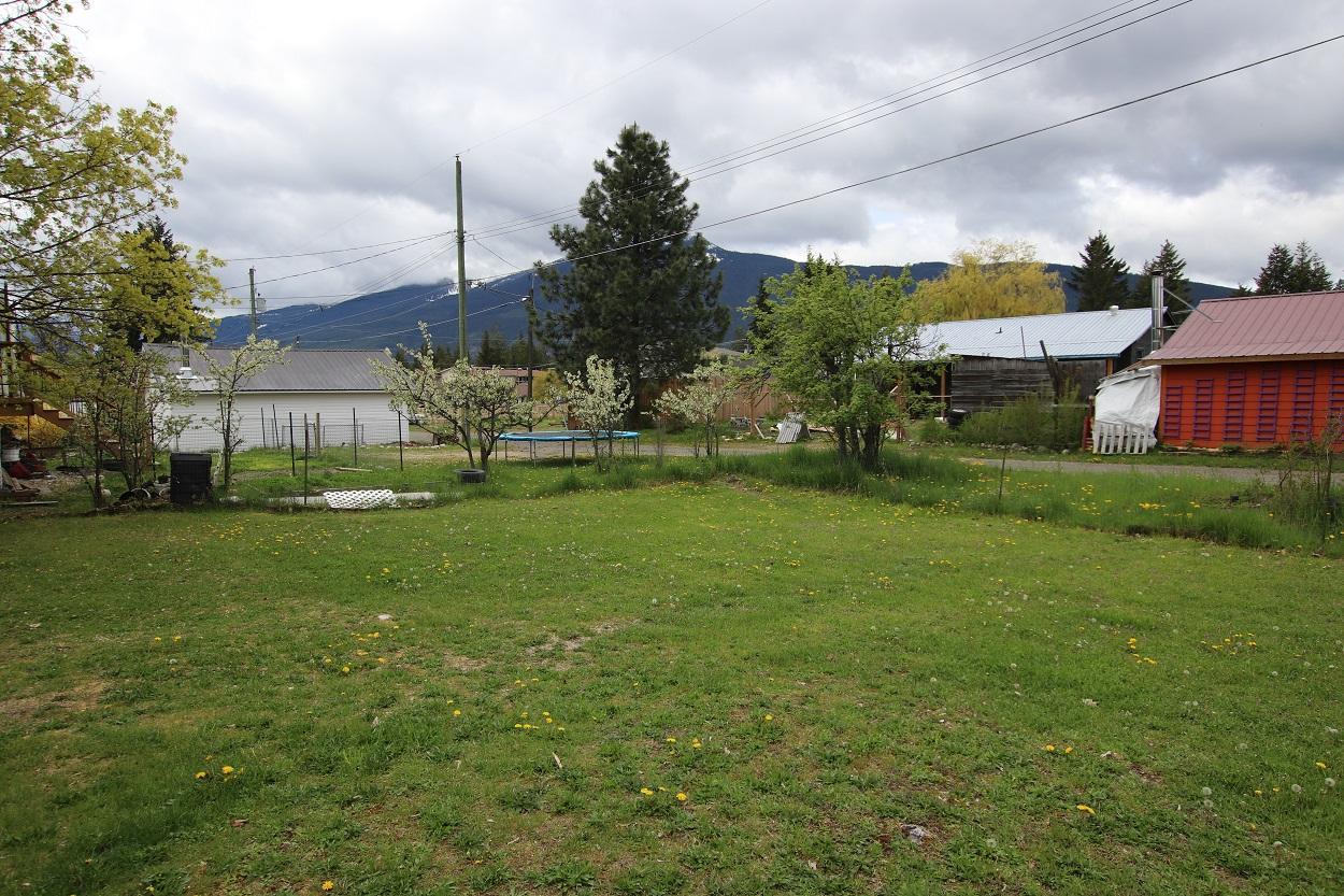 For sale 312 6TH AVENUE, Nakusp, British Columbia V0G1R0 2474779
