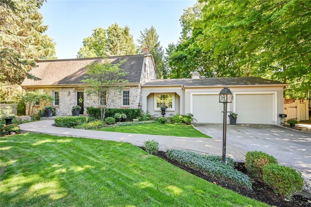 For sale 194 WILSON Street E, Ancaster, Ontario L9G2B7 H4184539