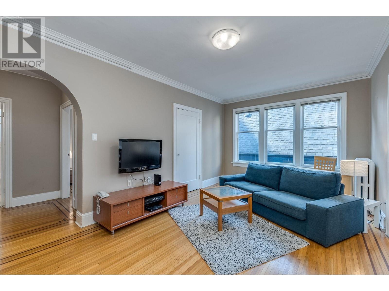 For rent 14 935 JERVIS STREET, Vancouver, British Columbia V6E2B5