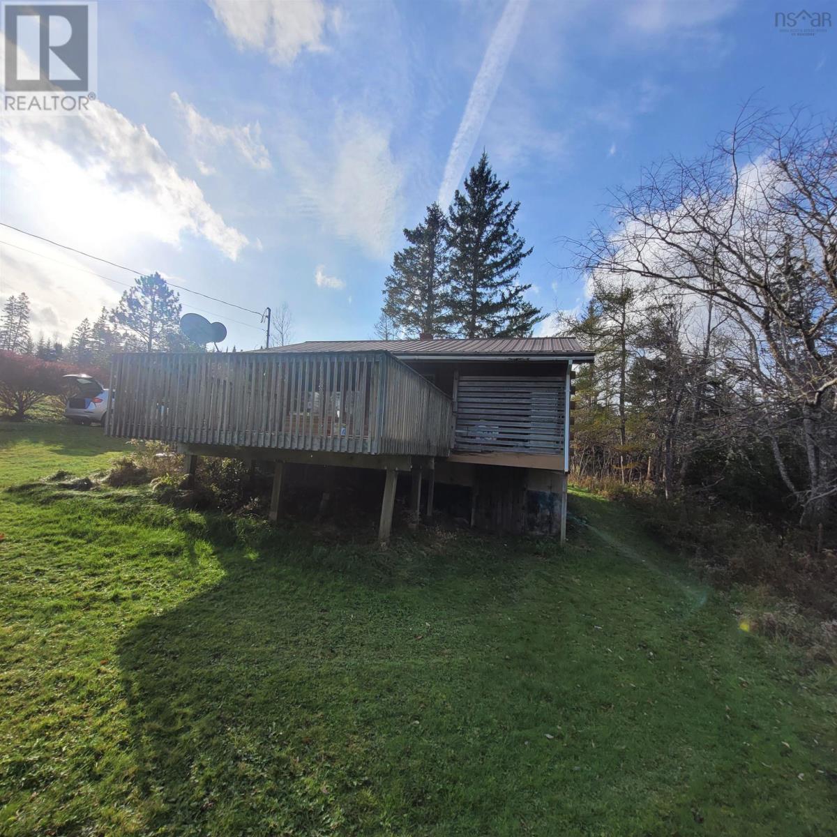 For sale 8913 Moose River Road, Lindsay Lake, Nova Scotia B0N1X0