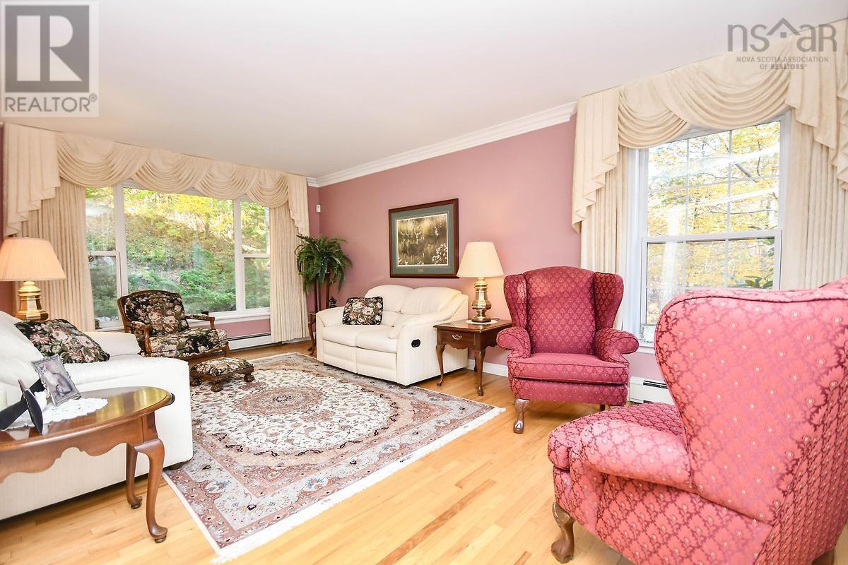 27 Newport Drive, Fall River, Nova Scotia B2T1A4 REALTOR.ca