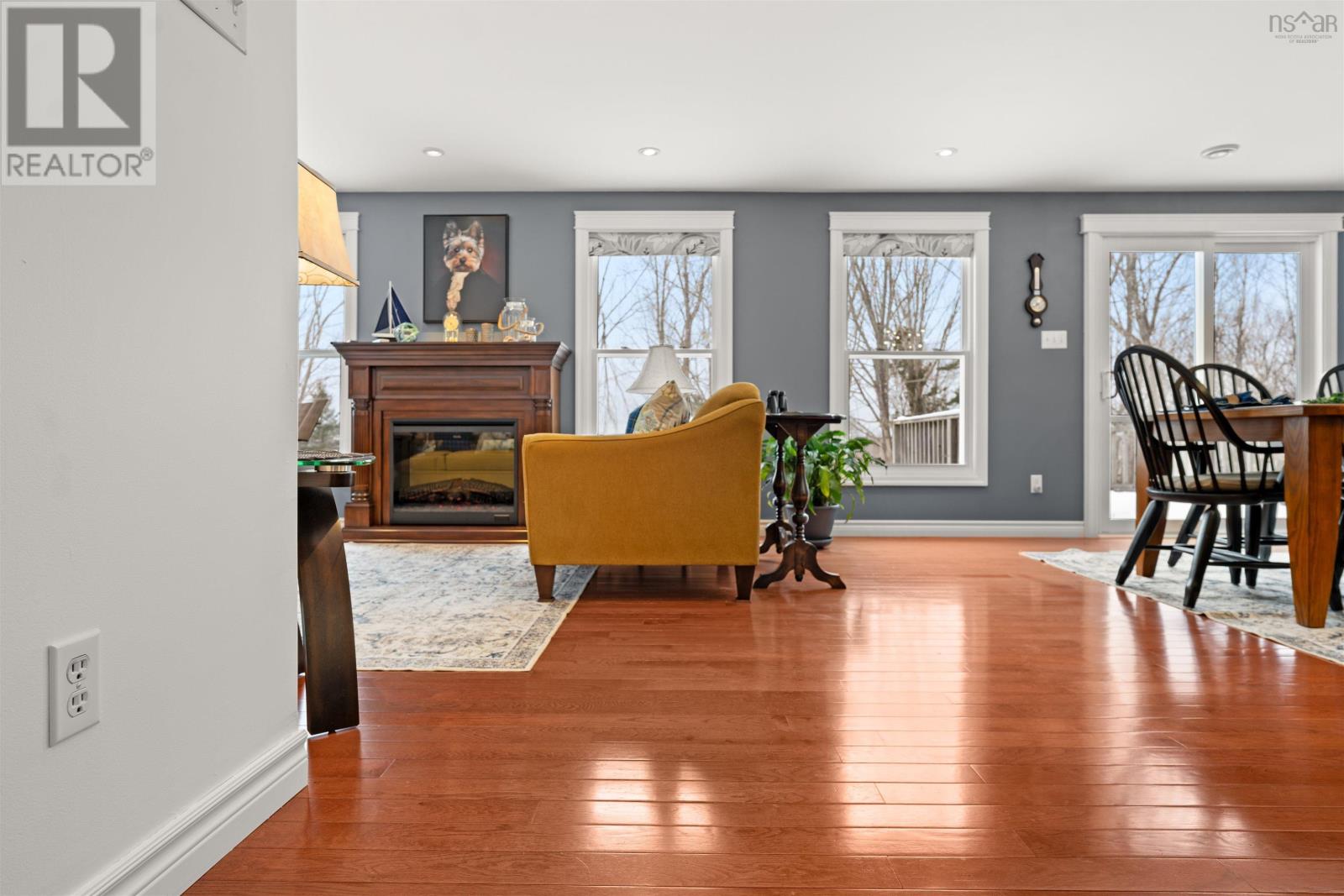 For sale 5559 Little Harbour Road, Kings Head, Nova Scotia B2H5C4