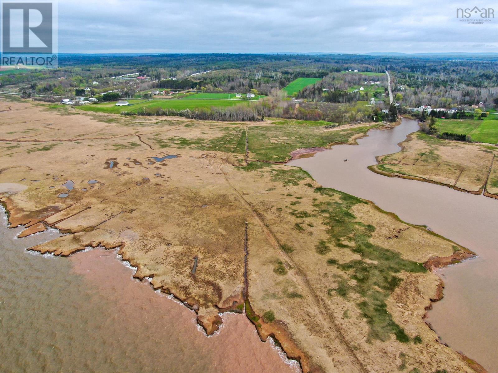 For sale Lot 3 Highway 215, Noel, Nova Scotia B0N2C0 202402453