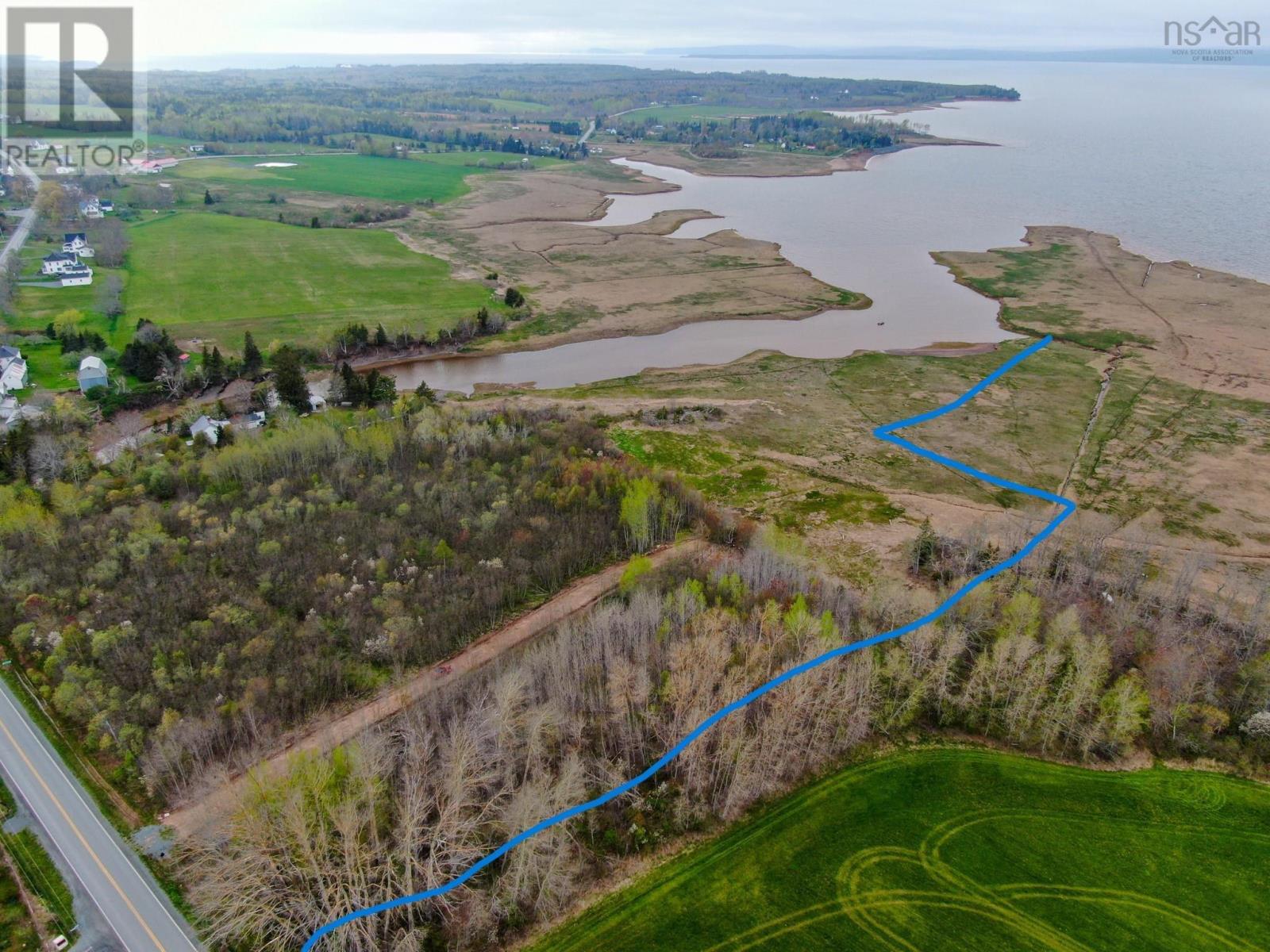 For sale Lot 3 Highway 215, Noel, Nova Scotia B0N2C0 202402453