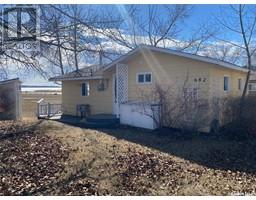 For sale: 682 Aqualane AVENUE, Aquadeo, Saskatchewan S0M0L0 