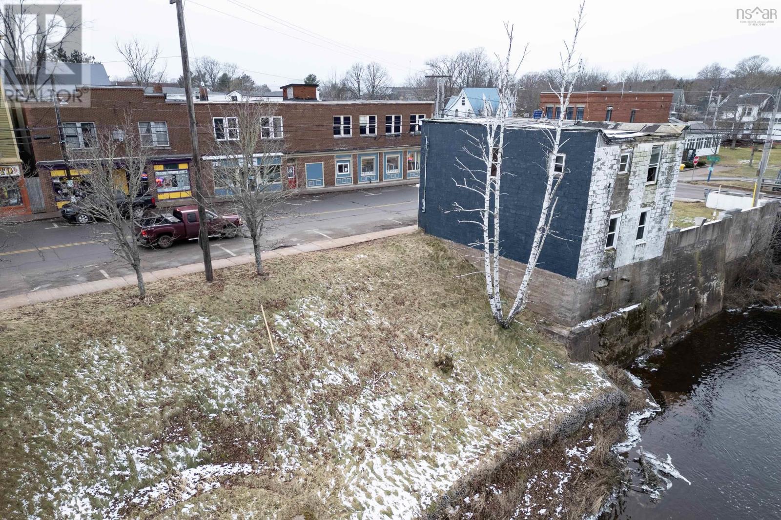 For sale 9 Water Street, Oxford, Nova Scotia B0M1P0 202400378