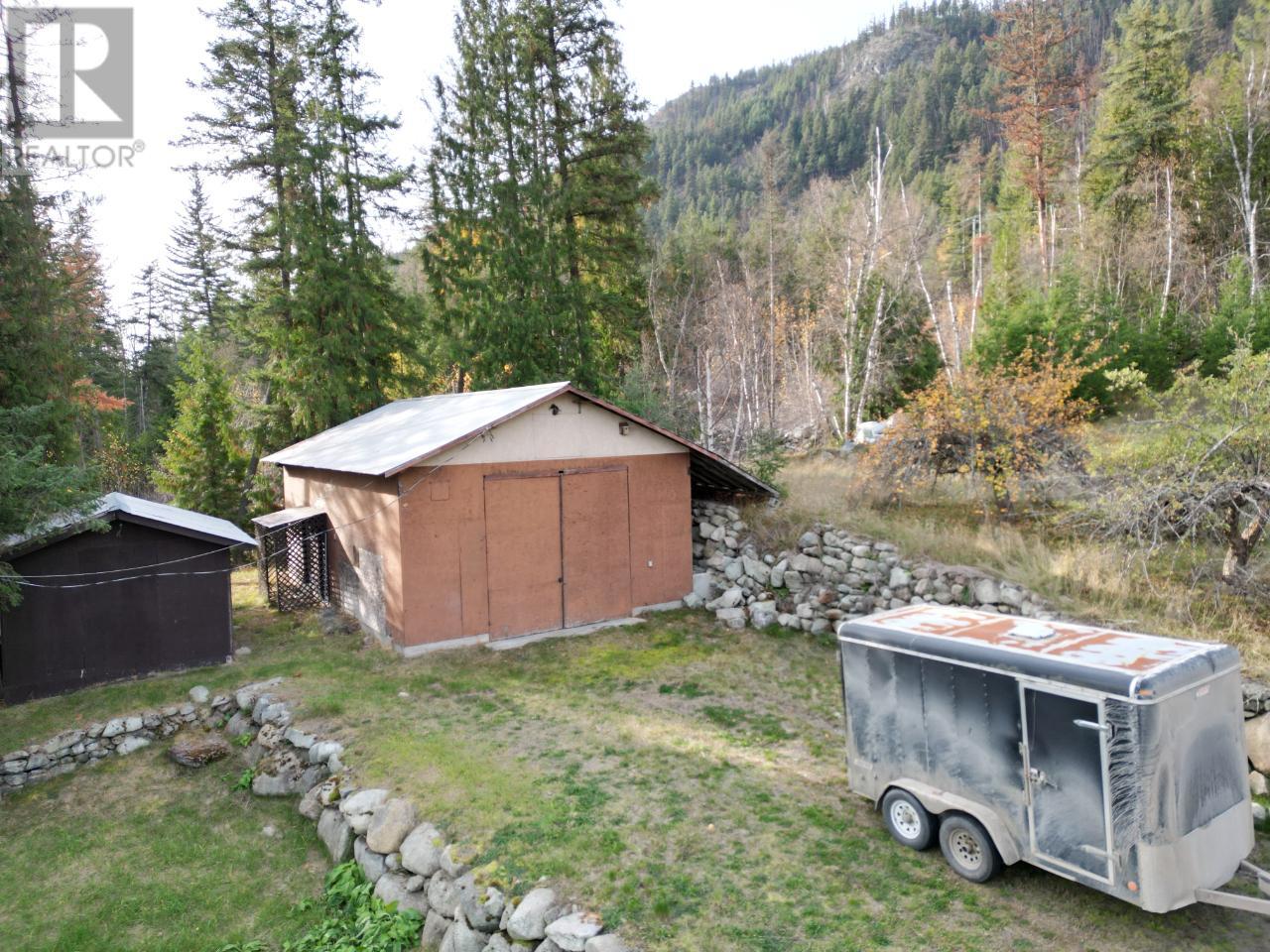 For sale 8945 THUYA CREEK ROAD, Little Fort, British Columbia 176643 REALTOR.ca