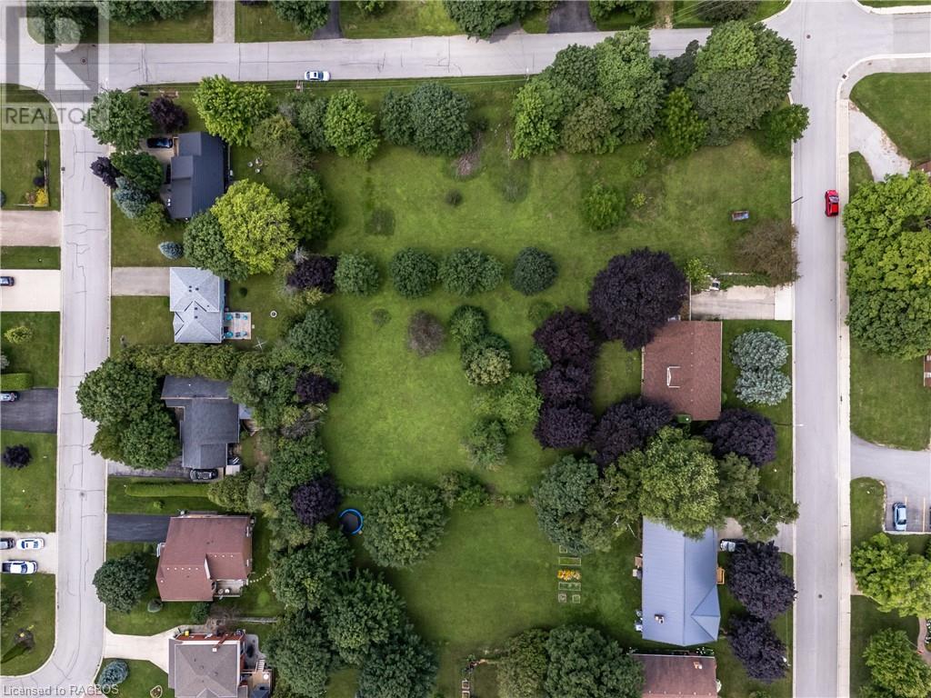 For sale 93/95 VICTORIA Avenue, Markdale, Ontario N0H1H0 40537003