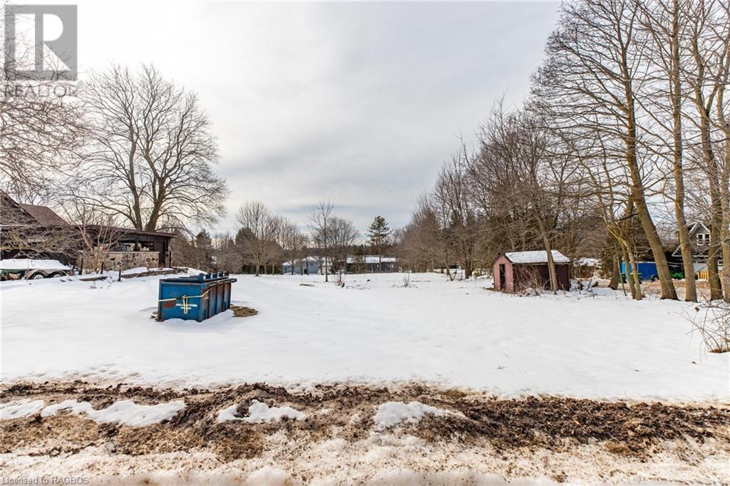 For sale PART LOT 102 PART 5 VICTORIA Avenue, Markdale, Ontario N0H1H0