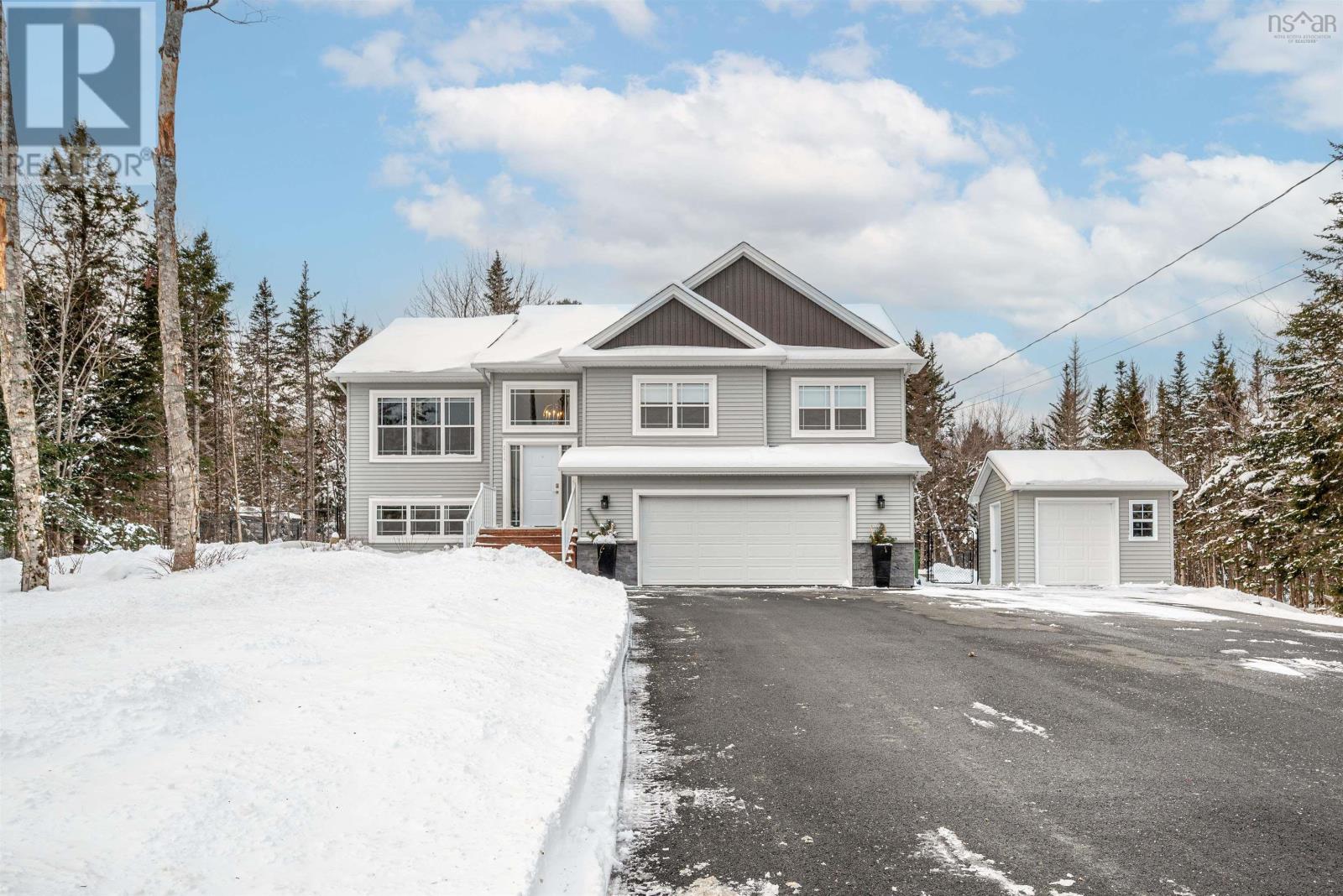 34 Savoy Avenue, Lucasville, Nova Scotia B4B0V6 | REALTOR.ca