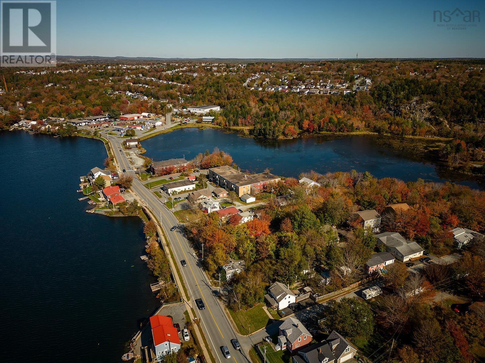 For sale 5 CREELMAN Drive, Dartmouth, Nova Scotia B2X2T3 202325107