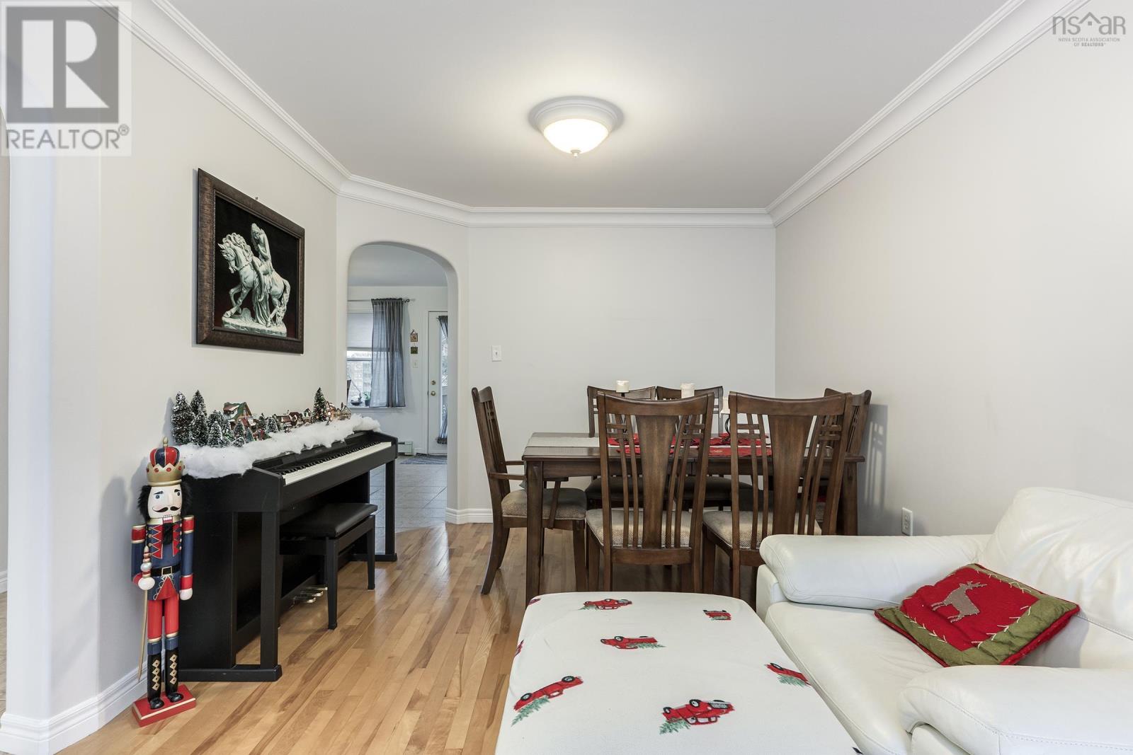 35 Rosehurst Close, Halifax, Nova Scotia B3S1J6 REALTOR.ca