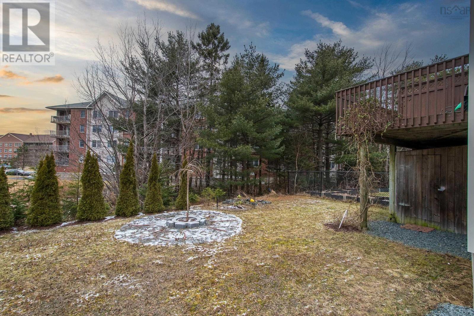 35 Rosehurst Close, Halifax, Nova Scotia B3S1J6 REALTOR.ca