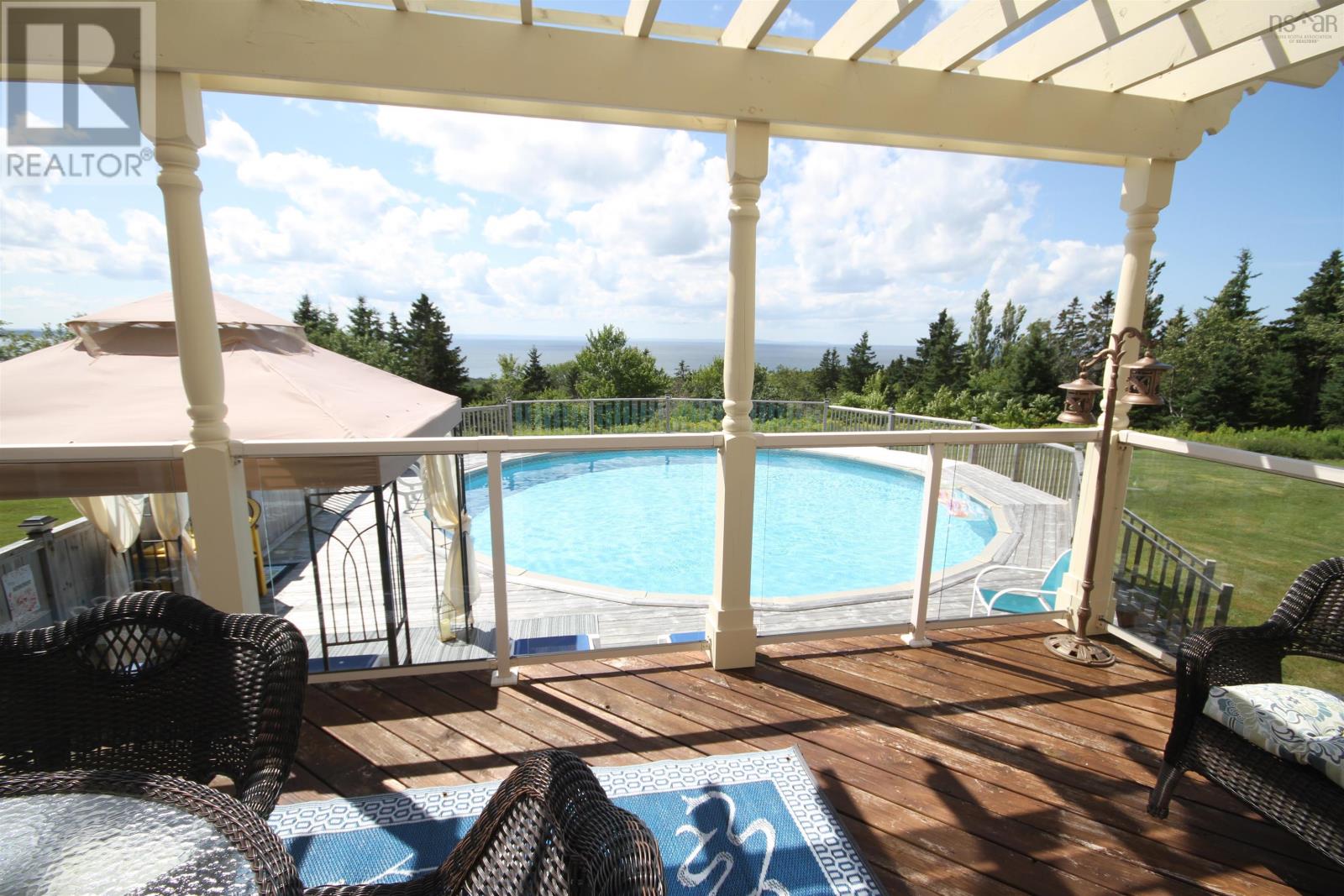 For sale 75 Macdonald Drive, Creignish, Nova Scotia B9A1C7 202402520