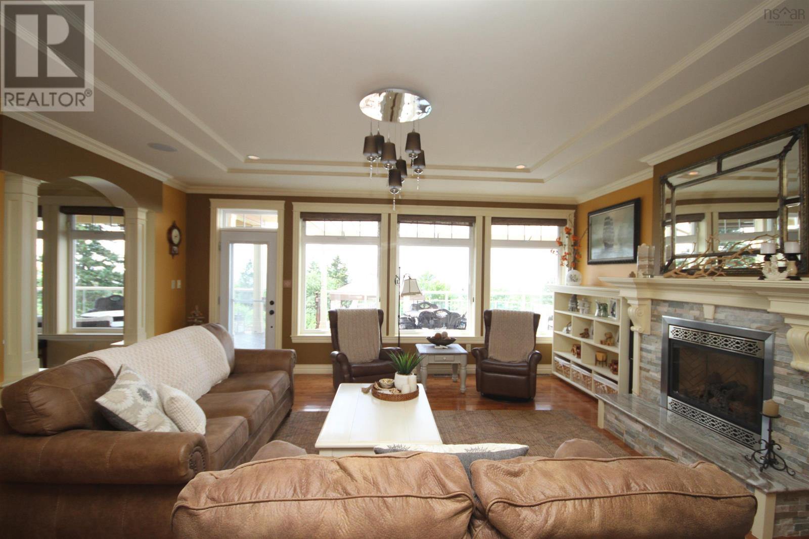 For sale 75 Macdonald Drive, Creignish, Nova Scotia B9A1C7 202402520