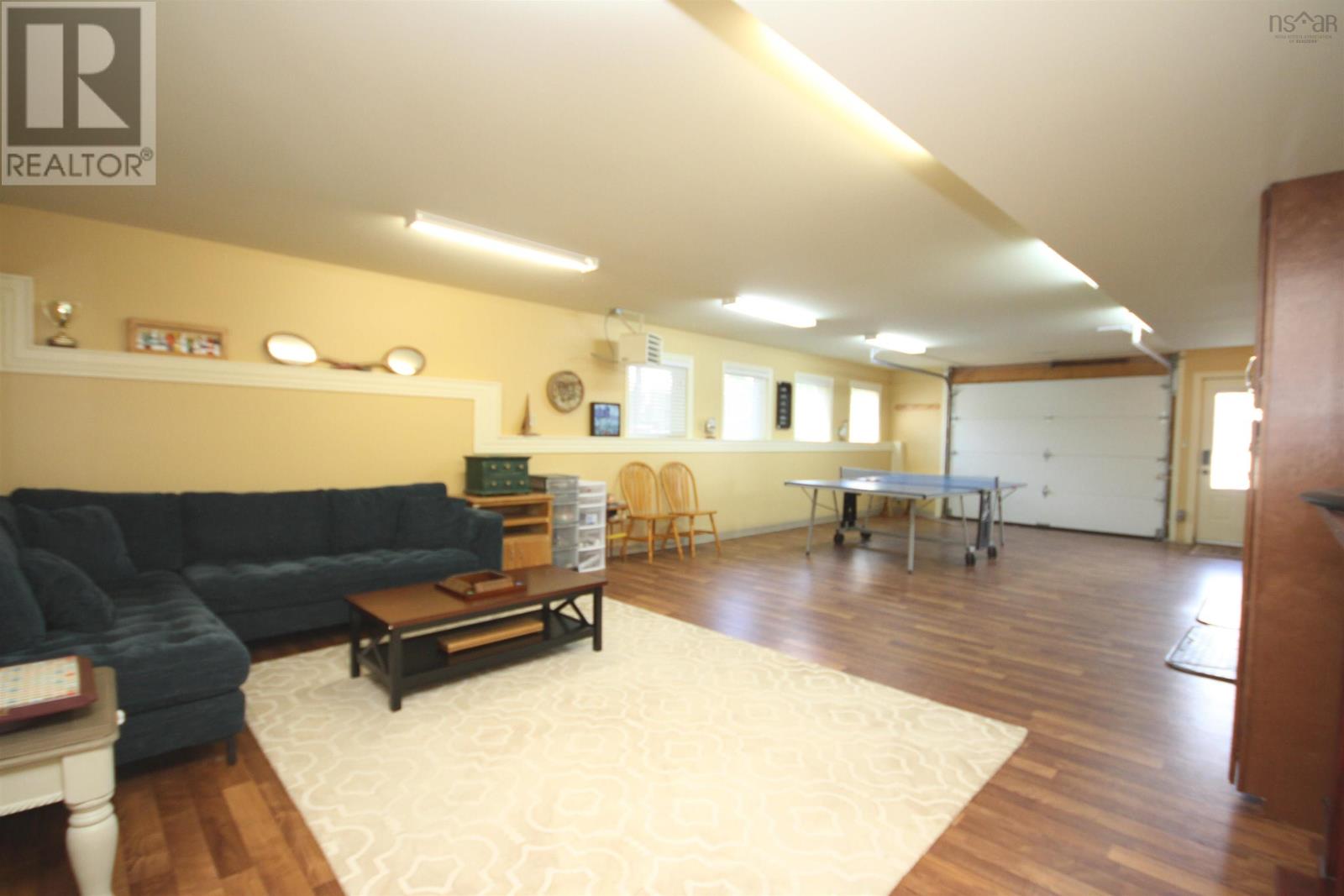 For sale 75 Macdonald Drive, Creignish, Nova Scotia B9A1C7 202402520