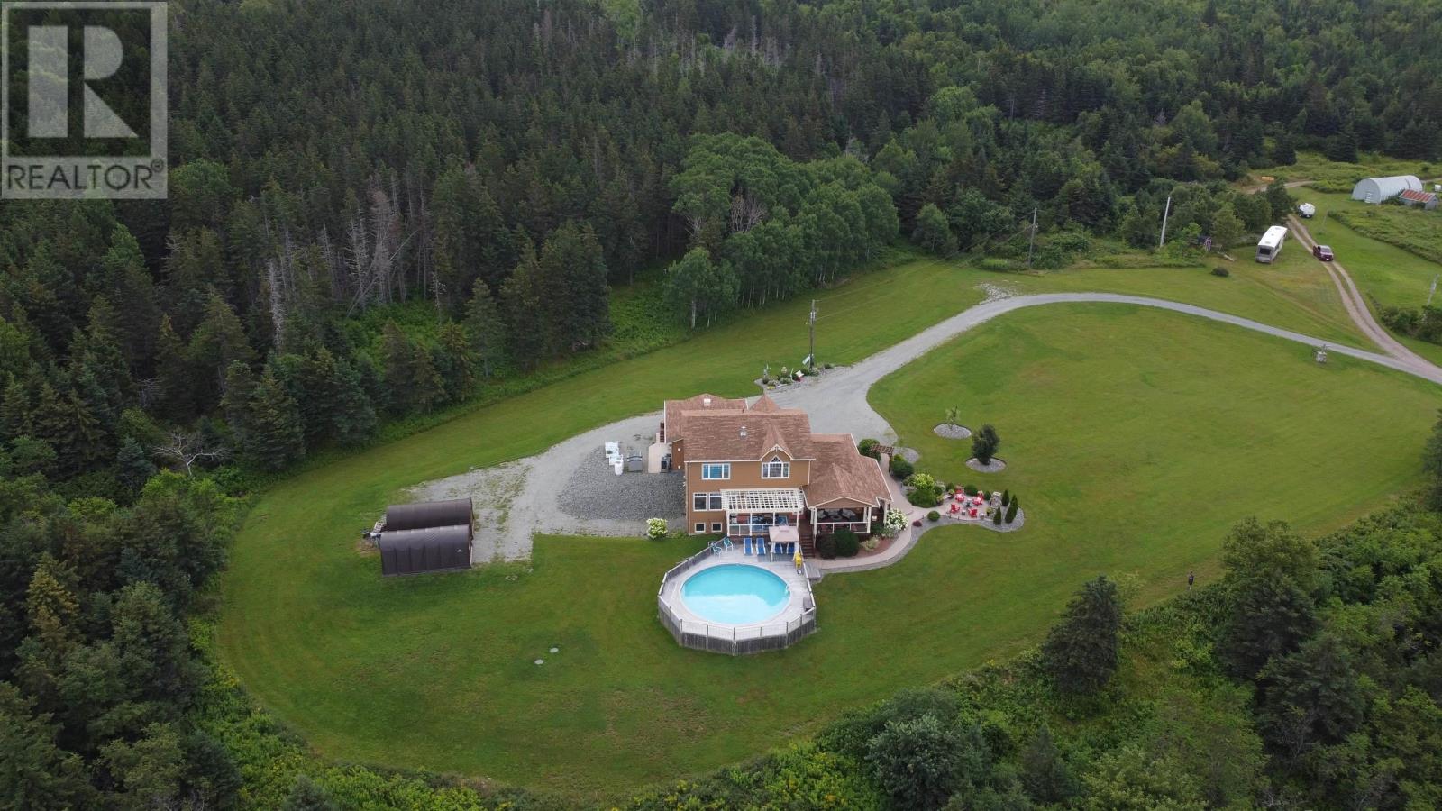 For sale 75 Macdonald Drive, Creignish, Nova Scotia B9A1C7 202402520