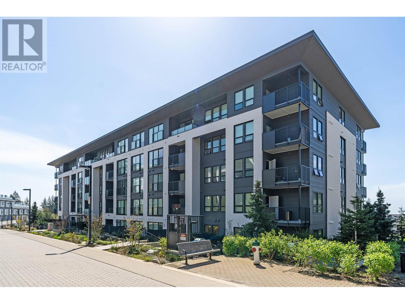 For sale 411 9228 SLOPES MEWS, Burnaby, British Columbia V5A0E9