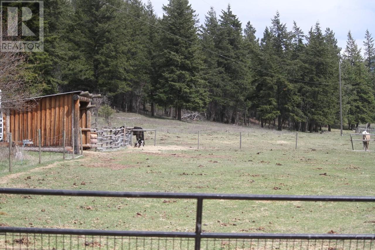 For sale 8212,8180 DOUGLAS LAKE RD, Monte Lake/Westwold, British