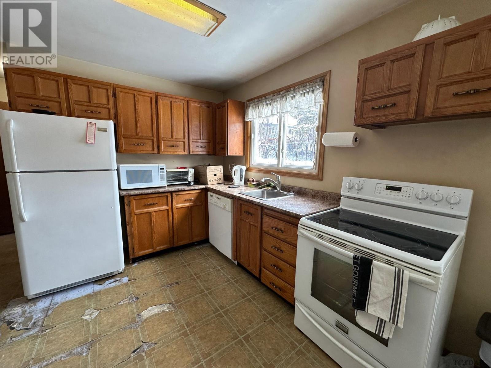 For sale 233 ST, Matachewan, Ontario P0K1M0 TM240276