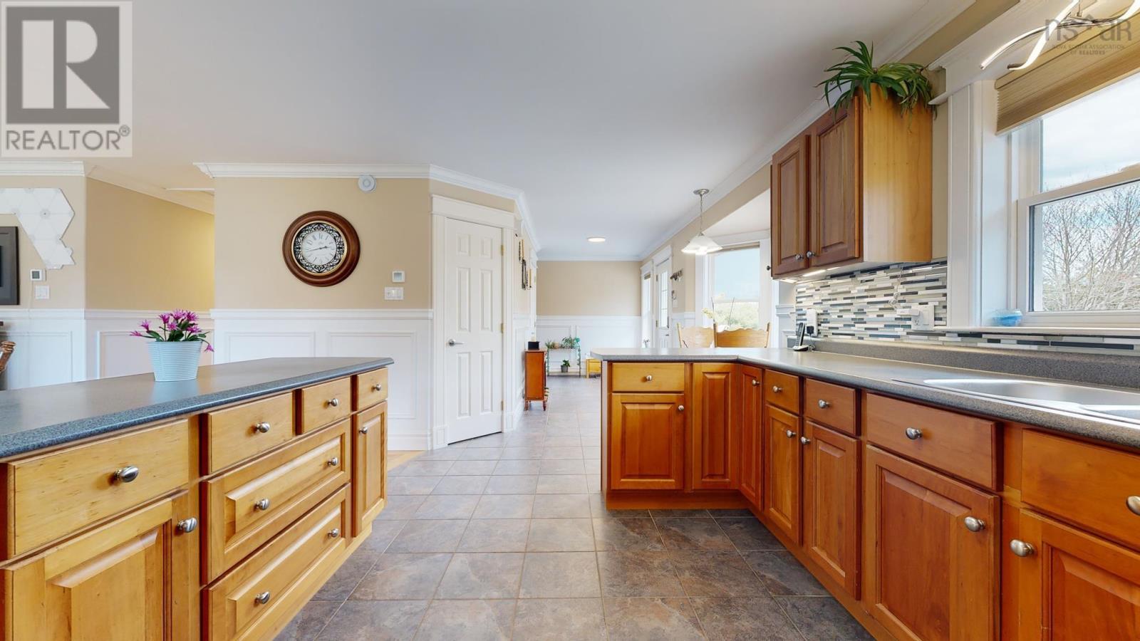 For sale 11 Old Cabin Road, Lake Charlotte, Nova Scotia B0J2L0