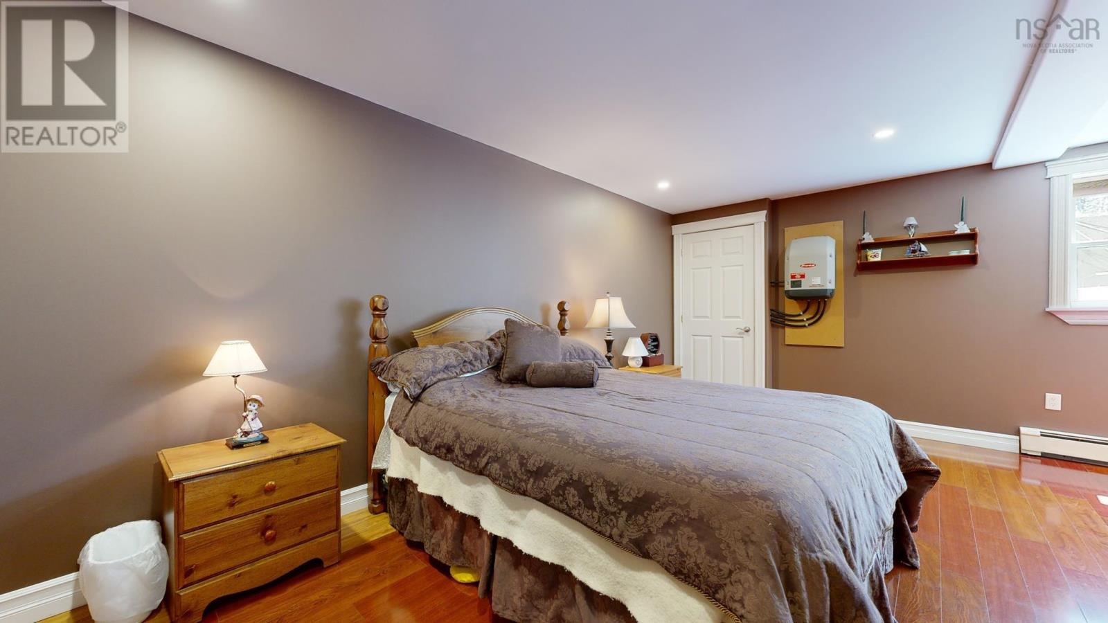 For sale 11 Old Cabin Road, Lake Charlotte, Nova Scotia B0J2L0