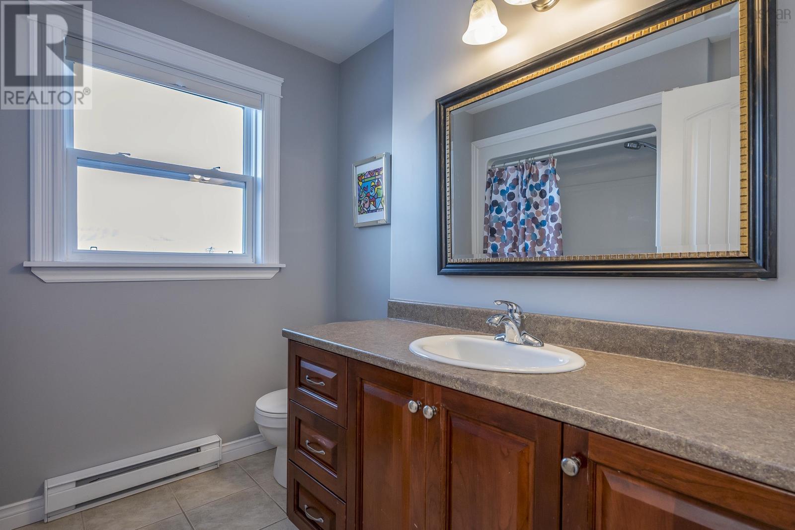 For sale 115 Beaverbrook Drive, Fall River, Nova Scotia B2T0H3