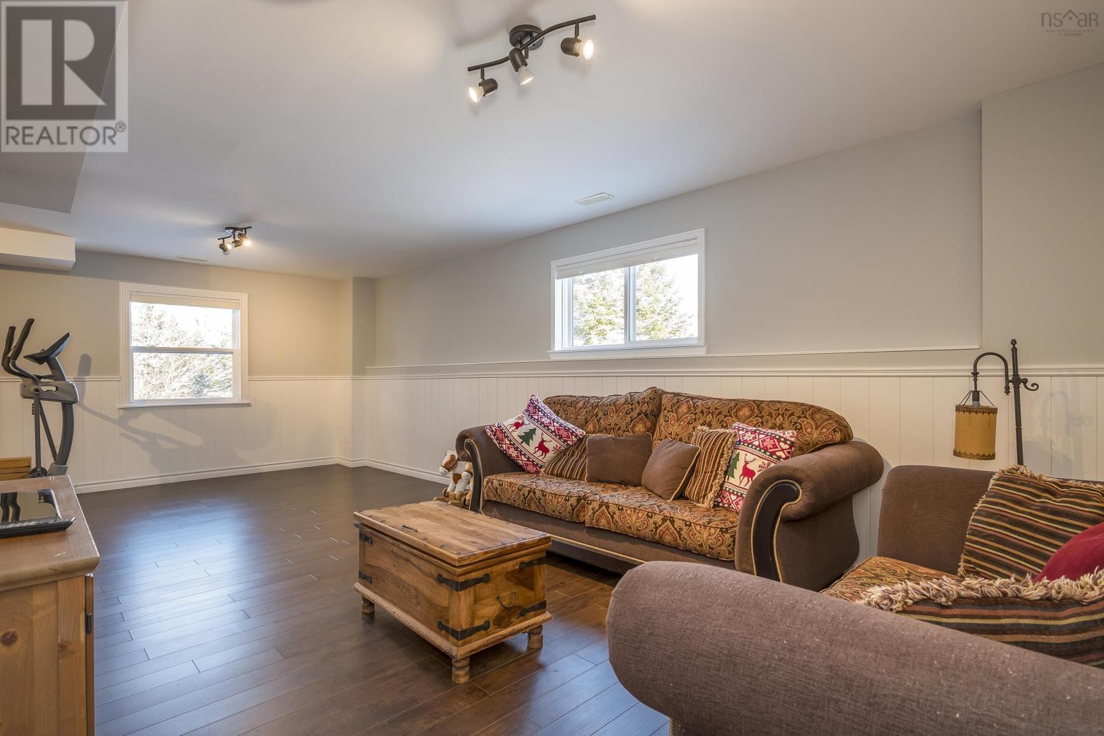 For sale 115 Beaverbrook Drive, Fall River, Nova Scotia B2T0H3