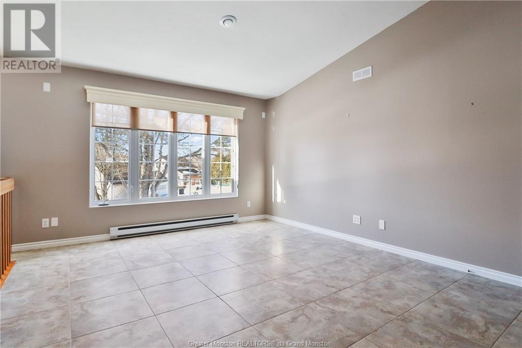 For sale 1824 Amirault ST, Dieppe, New Brunswick E1A7R7 M157024