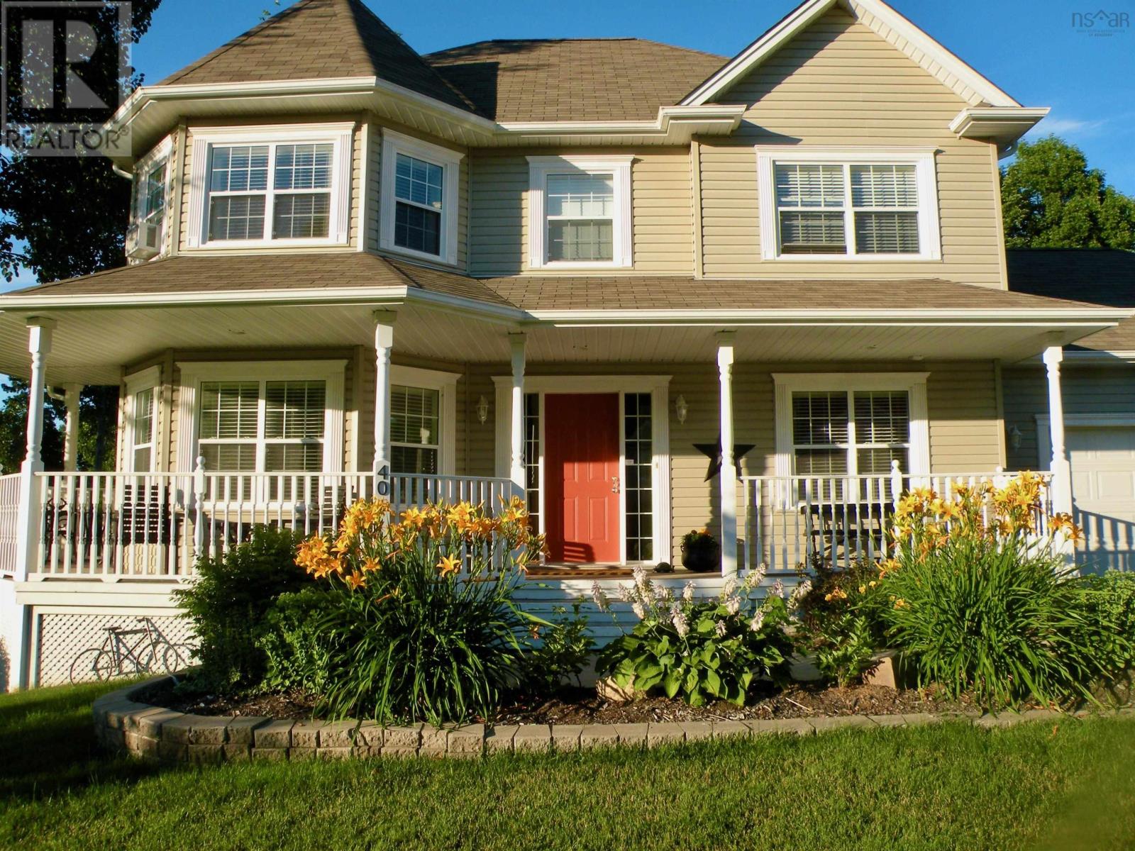 For sale 40 Dalhousie Avenue, Kentville, Nova Scotia B4N5E5