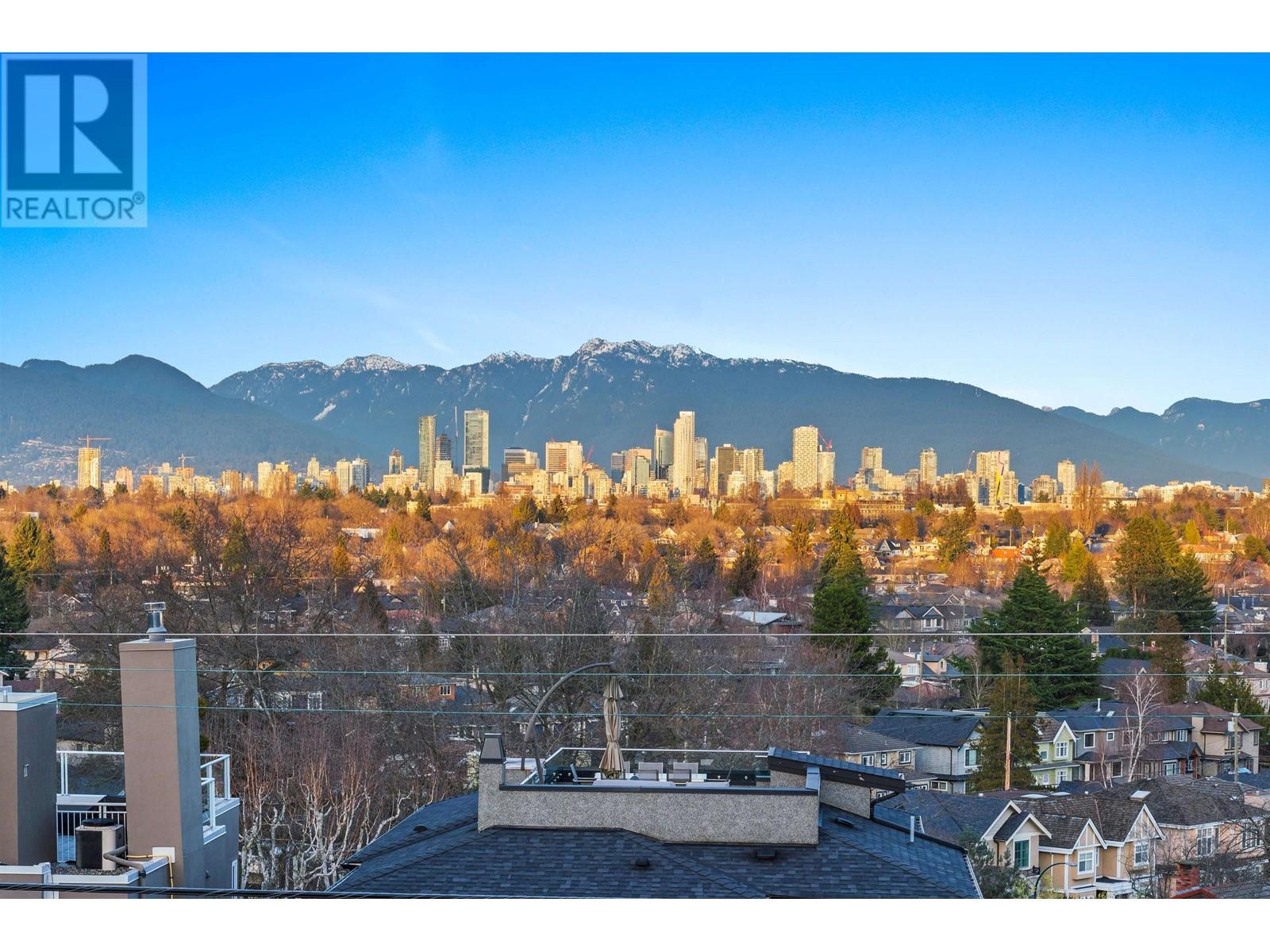 For sale 3894 QUESNEL DRIVE, Vancouver, British Columbia V6L2X2