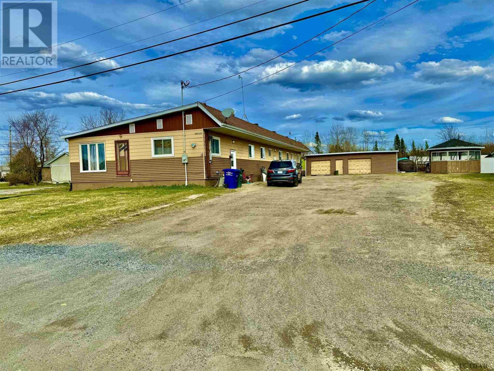 For sale 13 Dupont ST, Smooth Rock Falls, Ontario P0L2B0 TM232317