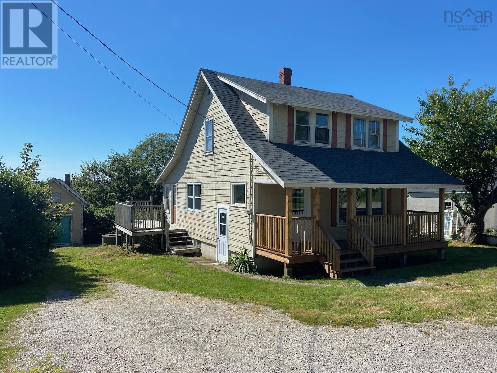 For sale 3154 Highway 334, Lower Wedgeport, Nova Scotia B0W1B0