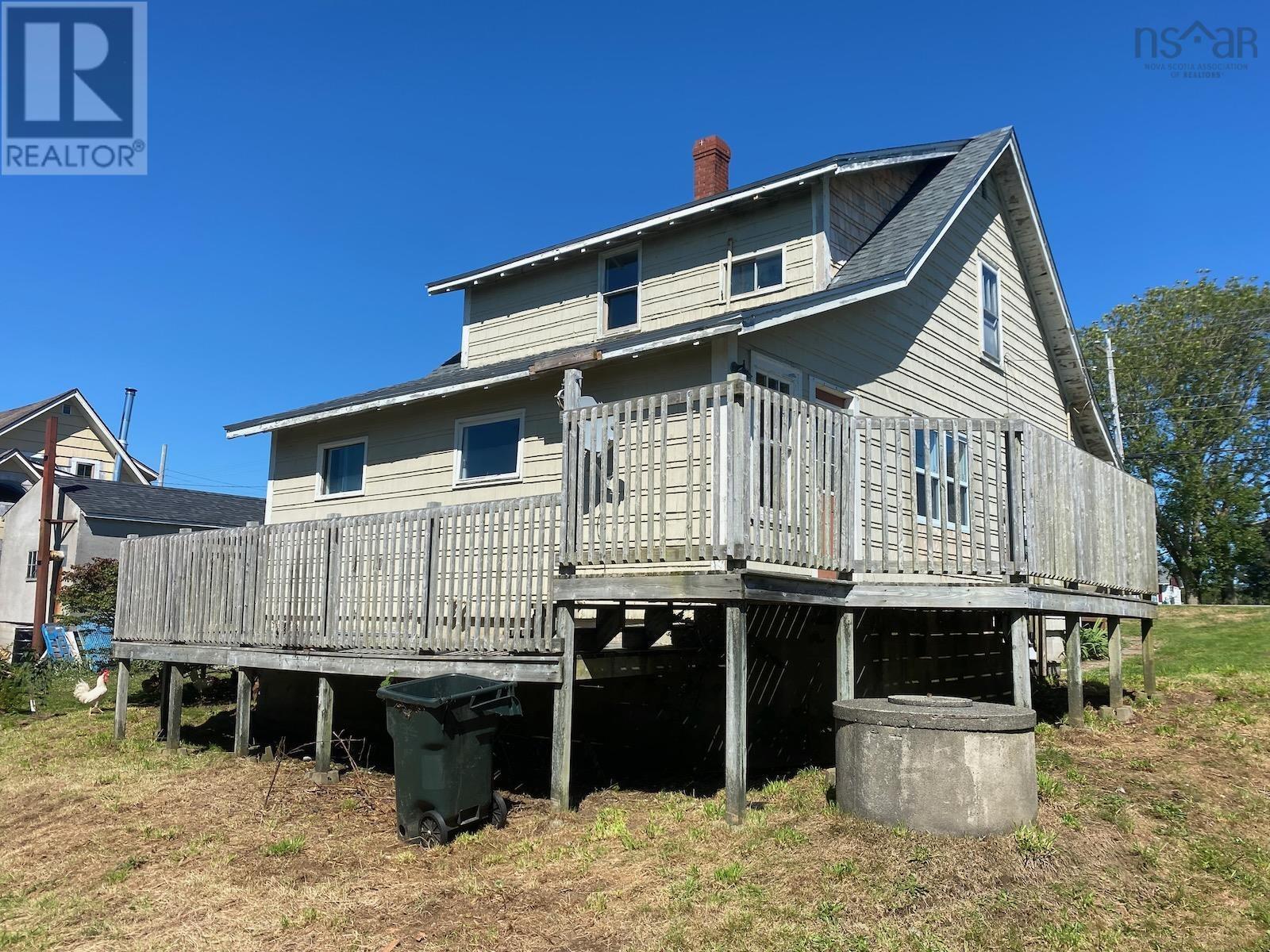 For sale 3154 Highway 334, Lower Wedgeport, Nova Scotia B0W1B0