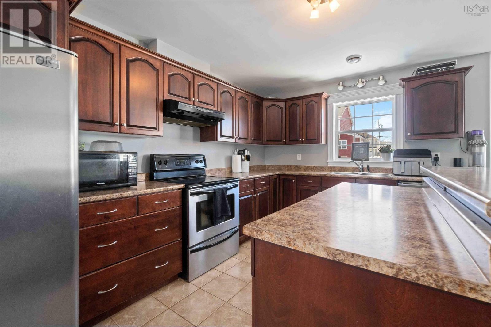 93 Tamara Drive, Cole Harbour, Nova Scotia B2W0E2 REALTOR.ca