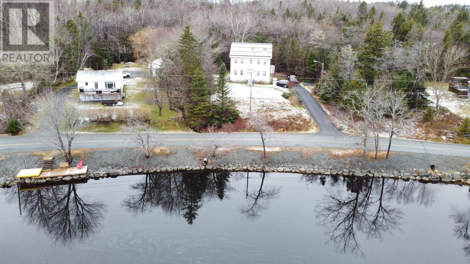 For sale 108 Hubley Mill Lake Road, Upper Tantallon, Nova Scotia B3Z1E8 202401305 REALTOR.ca