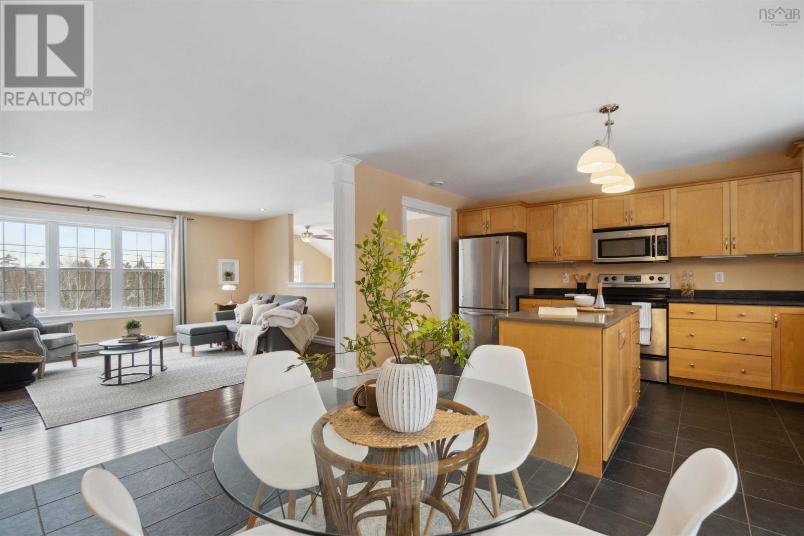 40 Beaverbrook Drive, Fall River, Nova Scotia B2T1S4 REALTOR.ca