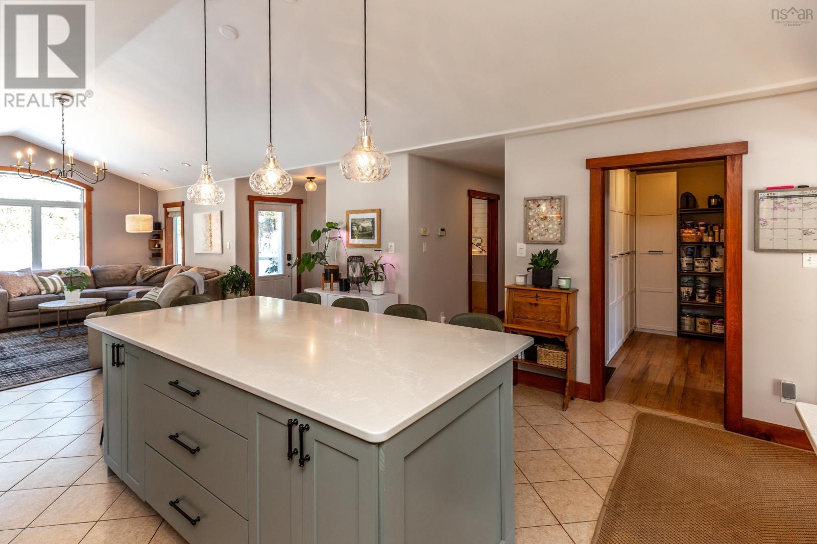 171 Windward Avenue, Spectacle Lakes, Nova Scotia B0J2C0 REALTOR.ca