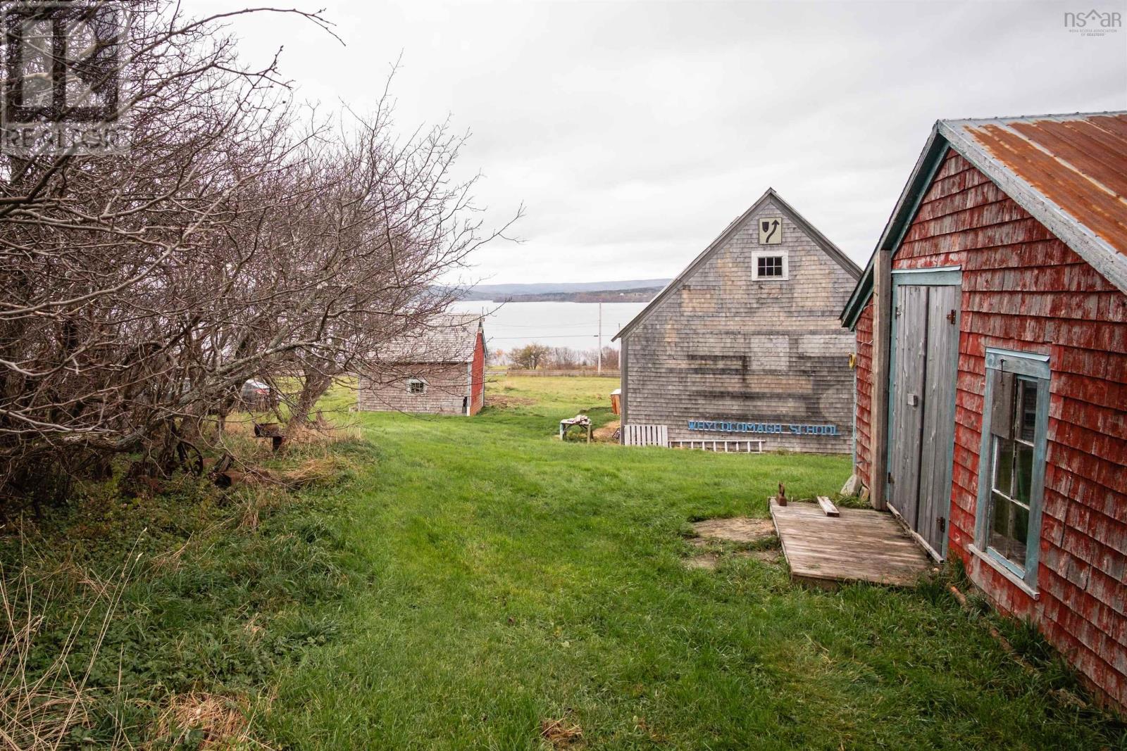 4166 Highway 395, East Lake Ainslie, Nova Scotia B0E3M0 REALTOR.ca