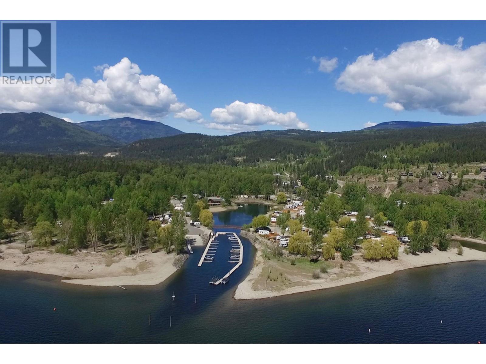 For sale 22 Osprey Lane, Lee Creek, British Columbia V0E1M4 10304835