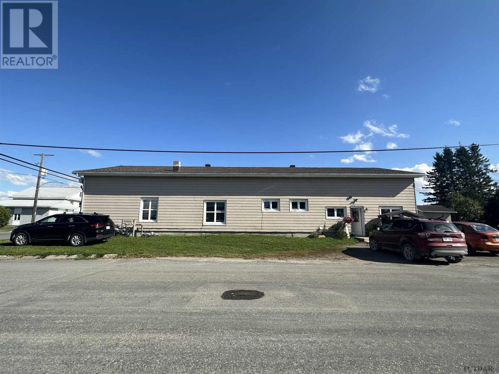 For sale 75 10th ST, Earlton, Ontario P0J1E0 TM232002 REALTOR.ca