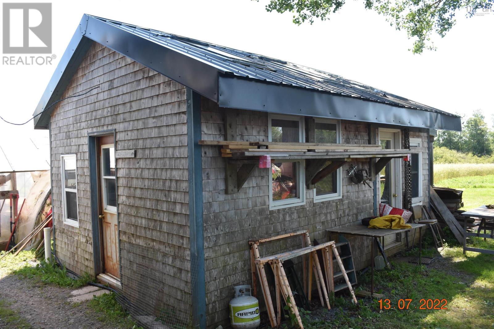 For sale 8244 HWY 215, Selma, Nova Scotia B0N1T0 202403347 REALTOR.ca