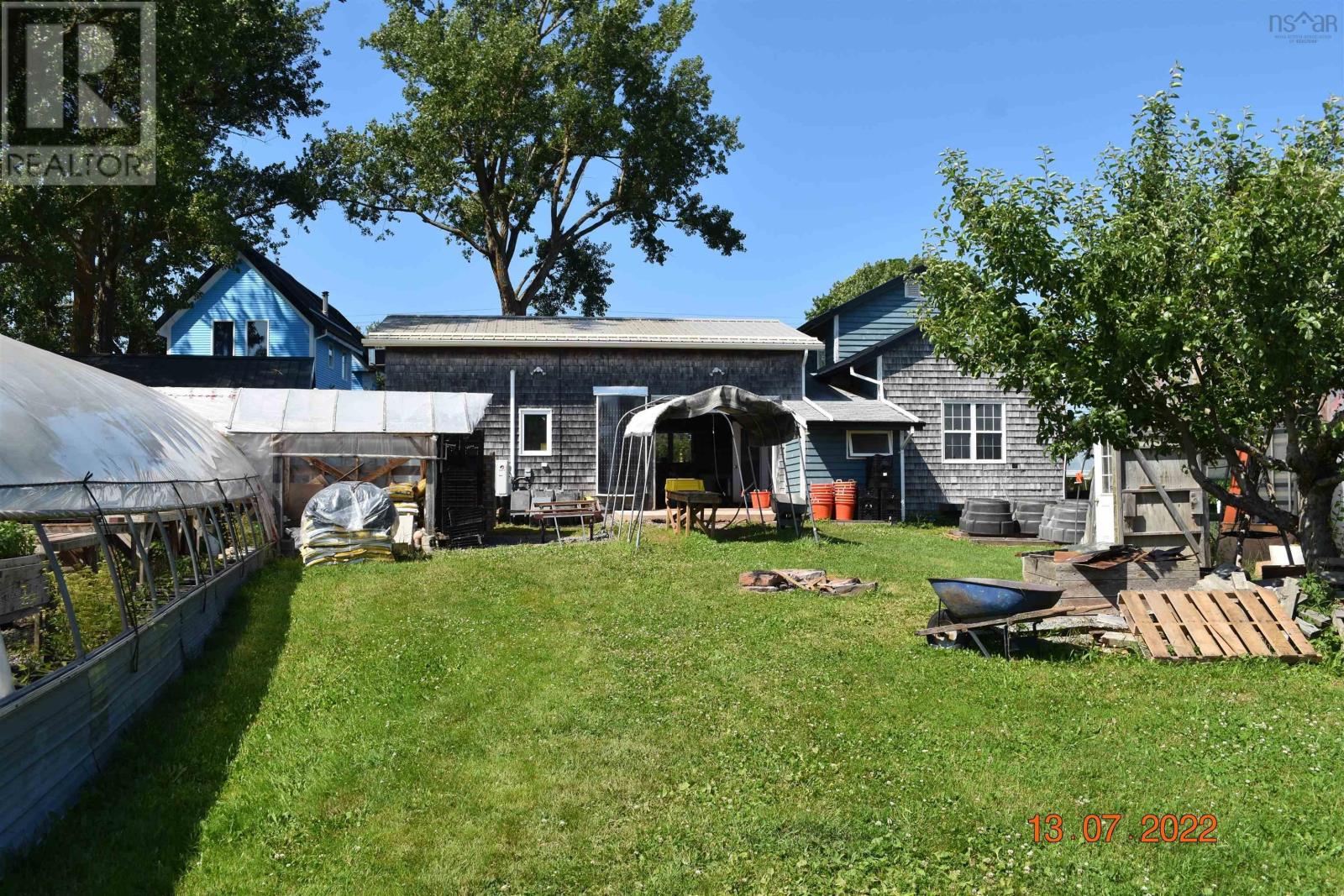 For sale 8244 HWY 215, Selma, Nova Scotia B0N1T0 202403347 REALTOR.ca