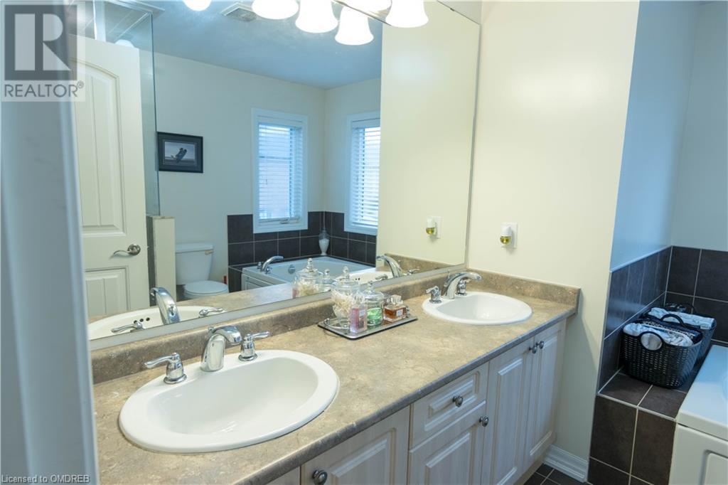 For sale 91 DUNCAN Lane, Milton, Ontario L9T0R4 40544681 REALTOR.ca