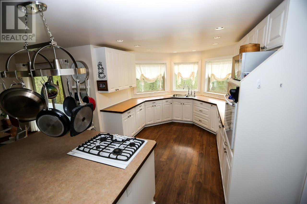 For sale 1612 FLUME ROAD, Barriere, British Columbia V0E1E0 176331 REALTOR.ca