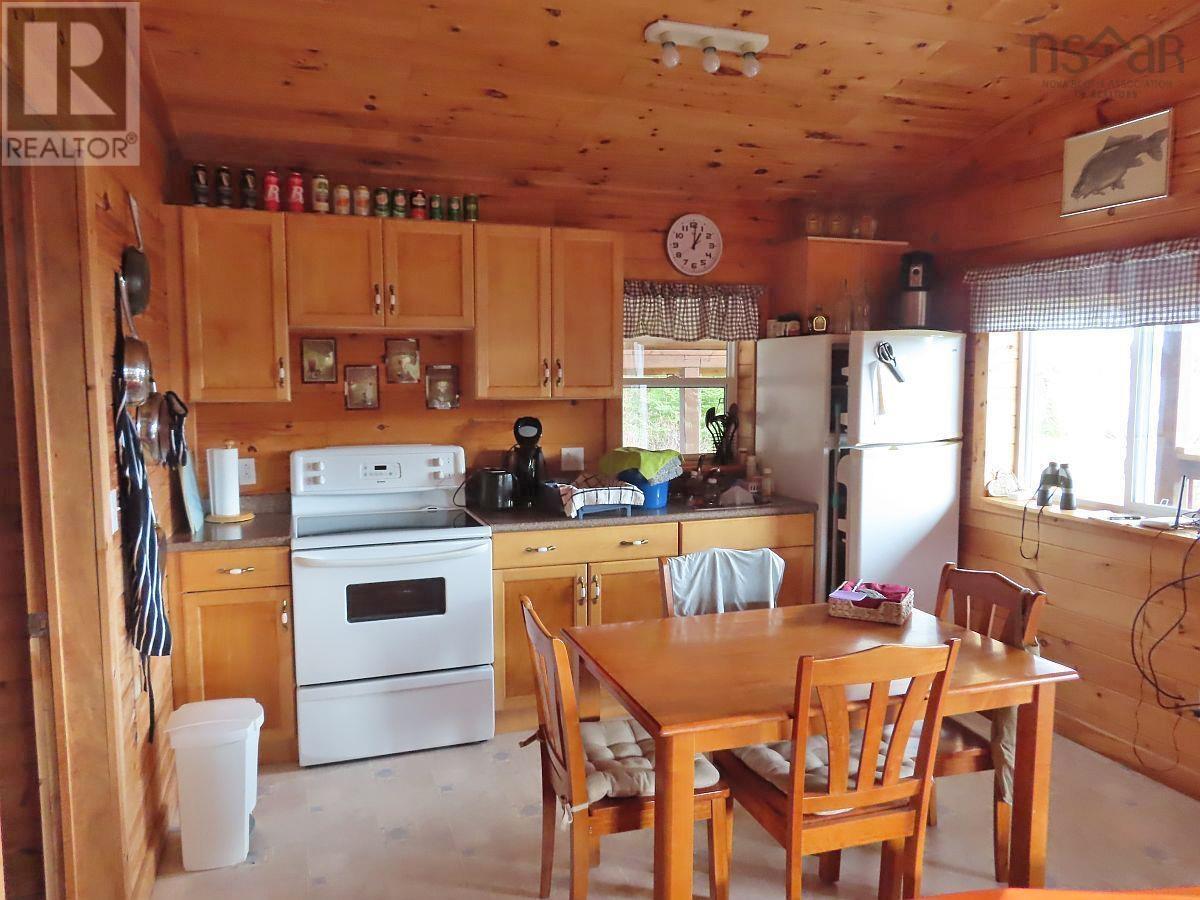 For sale 63 Schmidt Road S, Half Island Cove, Nova Scotia B0H1N0