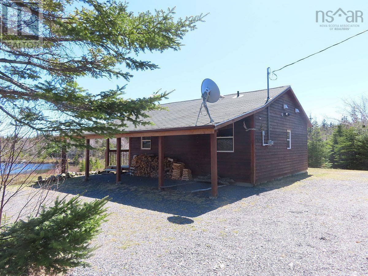 For sale 63 Schmidt Road S, Half Island Cove, Nova Scotia B0H1N0