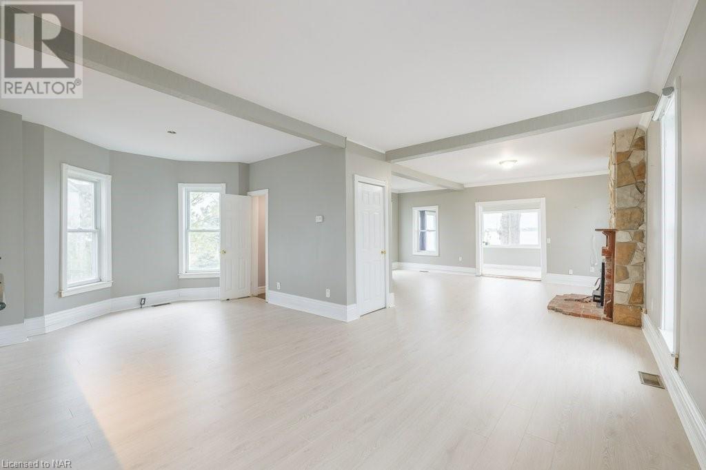 For sale 967 NIAGARA Parkway, Fort Erie, Ontario L2A5M4 40525095